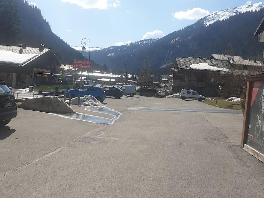 Appartement Pour 4 Personnes Au Pied Des Pistes Chatel Exterior photo